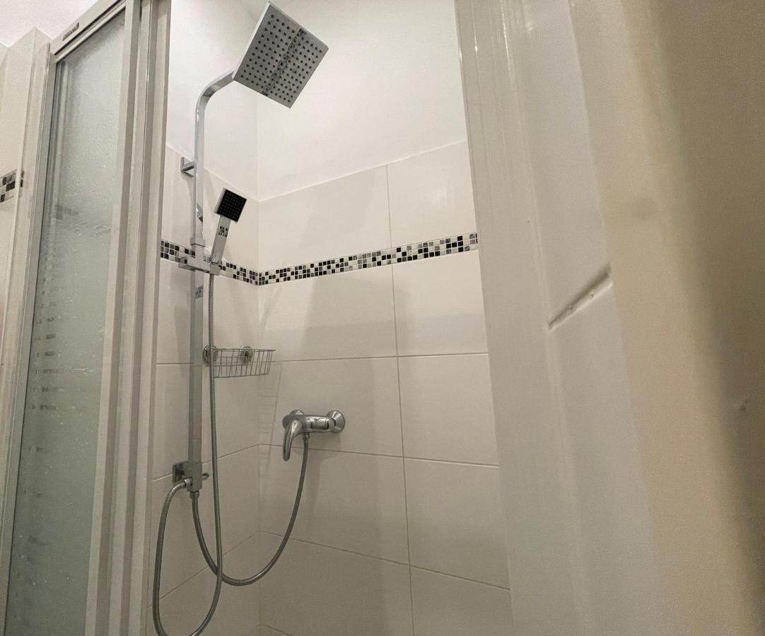 Central Sunny Flat With Free Parking Apartment Vienna